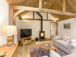 The Calf Shed-Ukc2113
